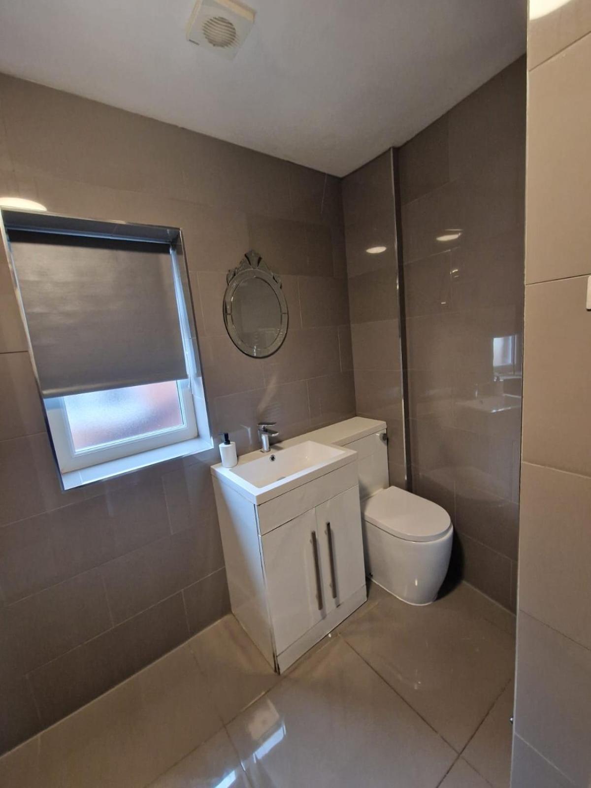 Laluna One Bedroom Apartment Newcastle ภายนอก รูปภาพ
