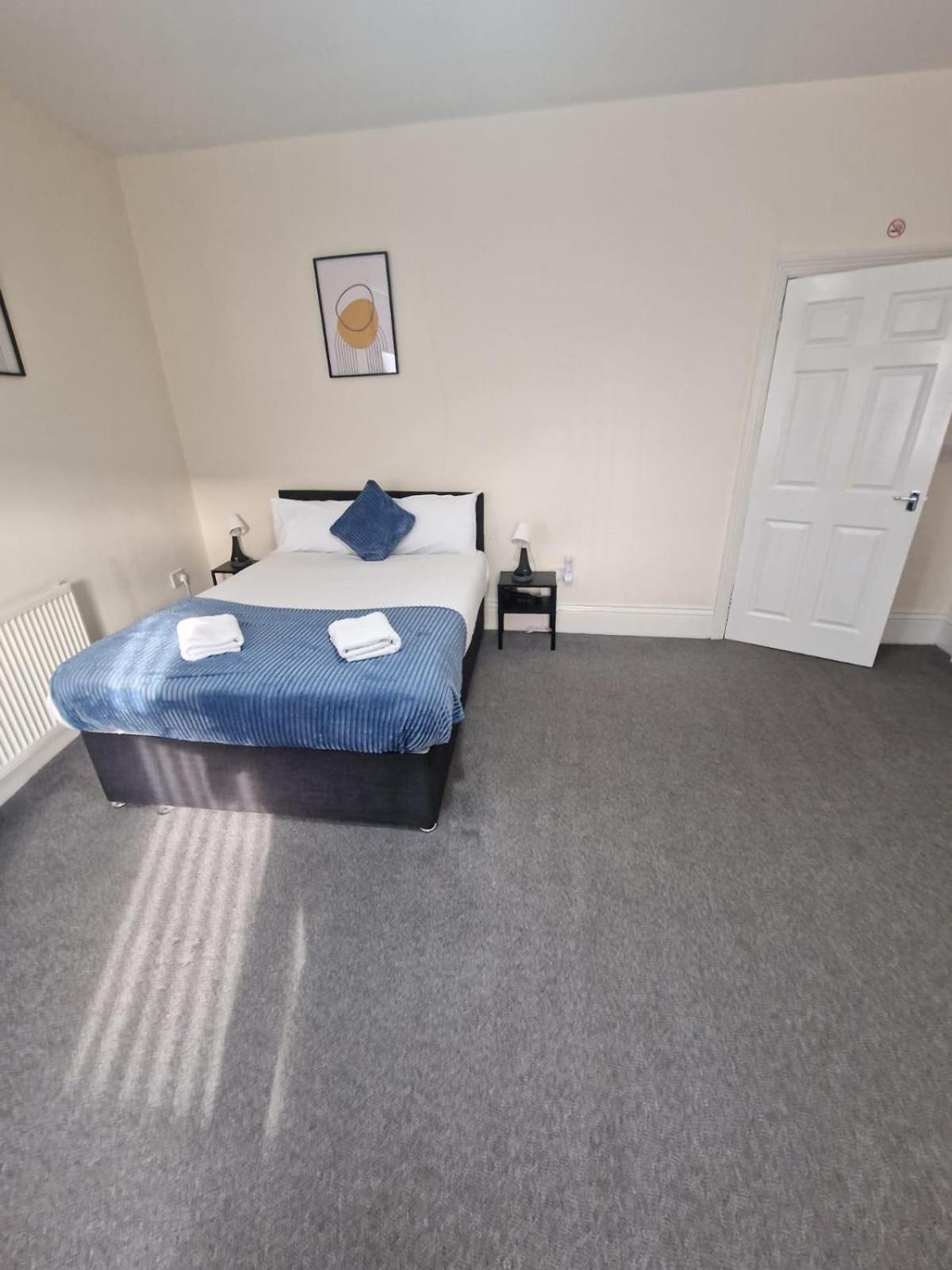 Laluna One Bedroom Apartment Newcastle ภายนอก รูปภาพ